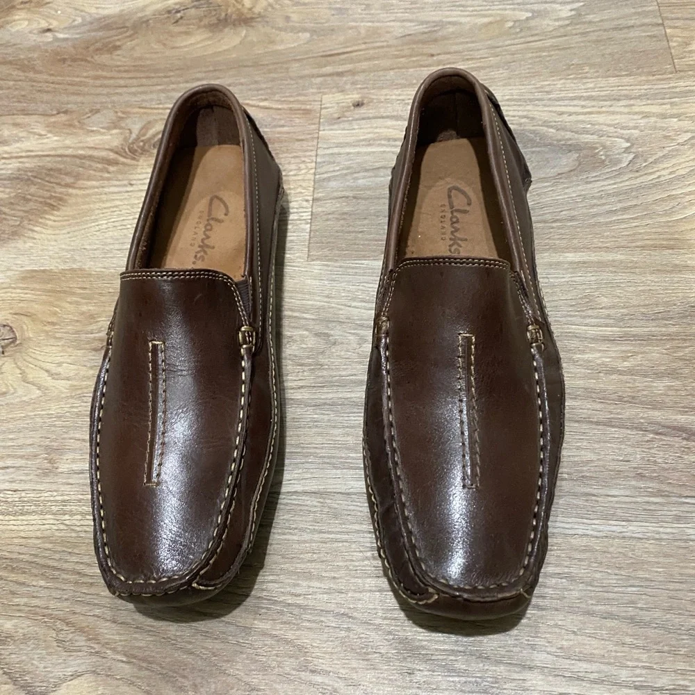 Clarks - Picture 2 of 3